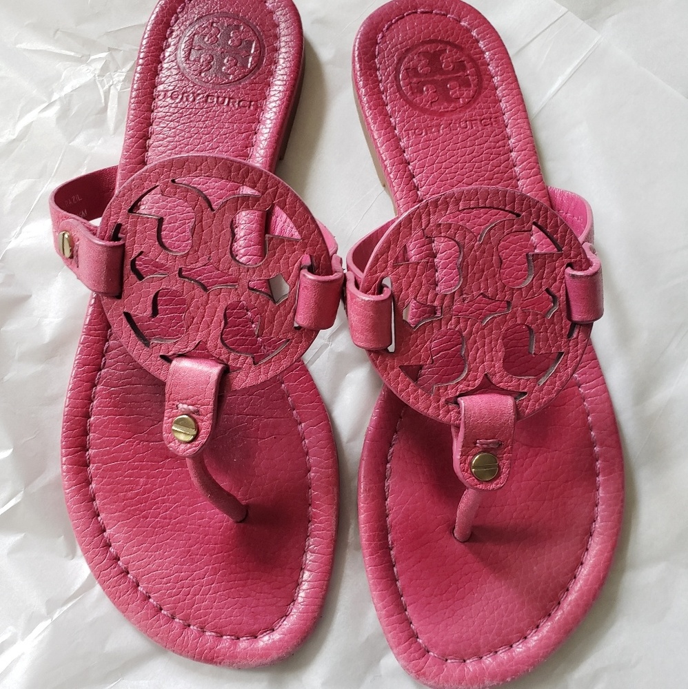 SOLD ✌TORY BURCH PINK FUSHIS 6.5 sandals miller
